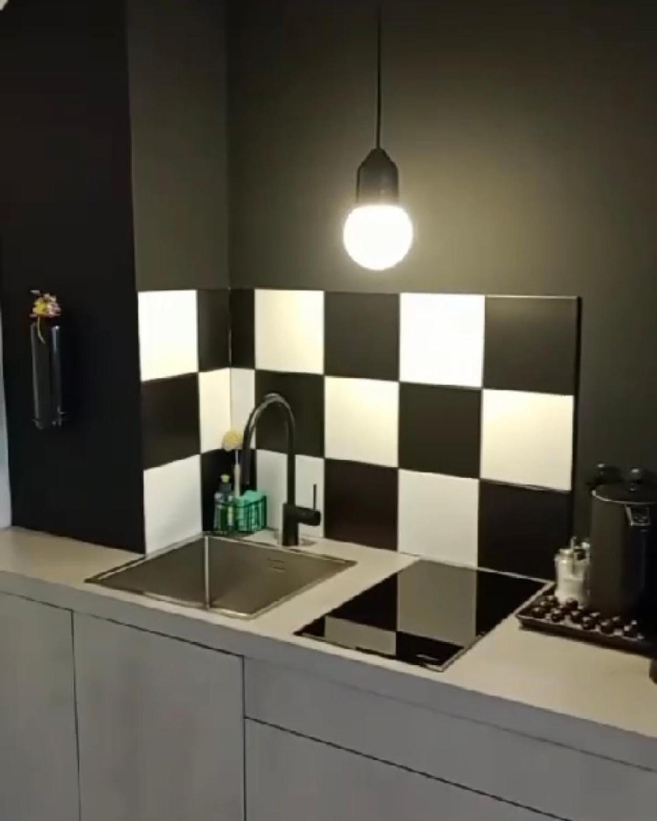 Square Rooms 8 Düsseldorf Eksteriør billede
